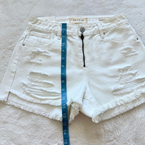 NEW!!! PacSun women high rise white shorts size 25 - Picture 5 of 6